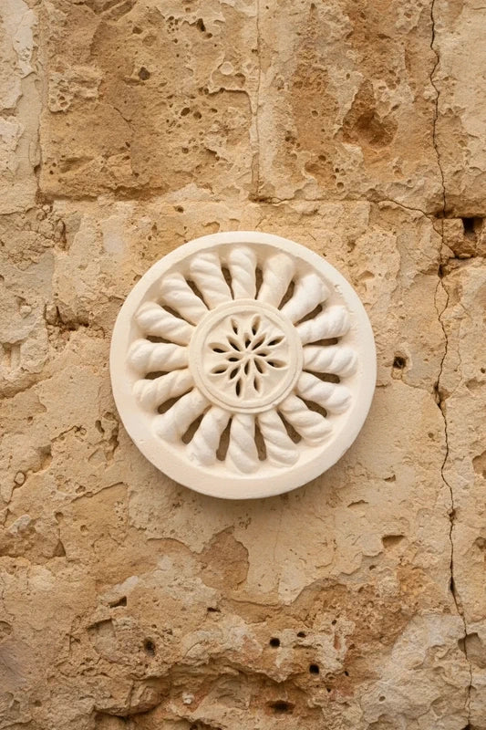 Rosone In Tufo Locale Sassi Di Matera